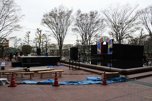 080331-stage.jpg